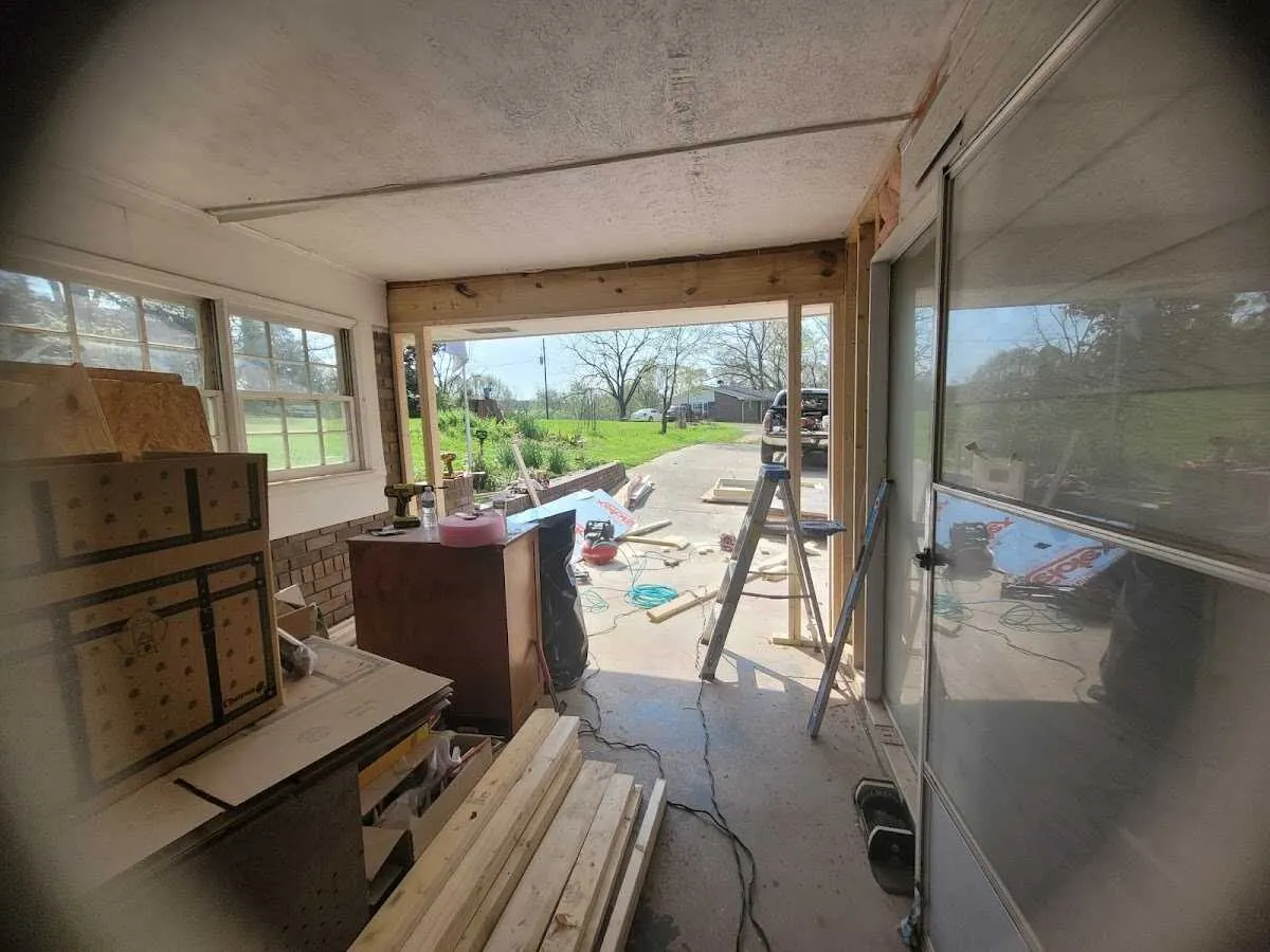 Air movers and dehumidifier for Water Mitigation Services in Nappanee